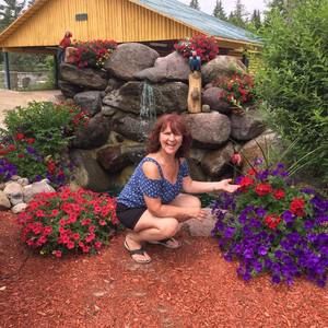 Meet your Posher, Denise